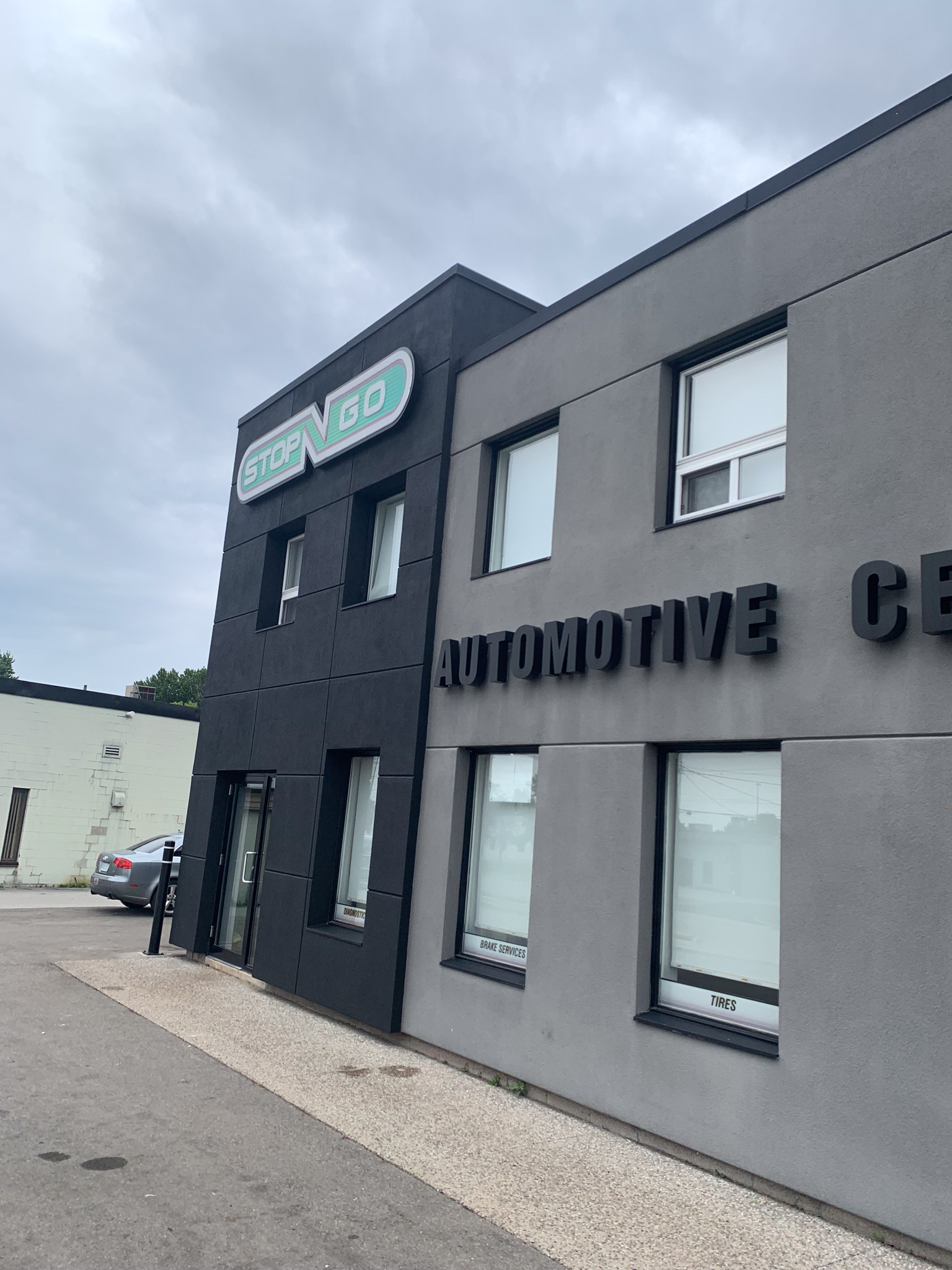 Choosing the Right Paint Colors for Your Space